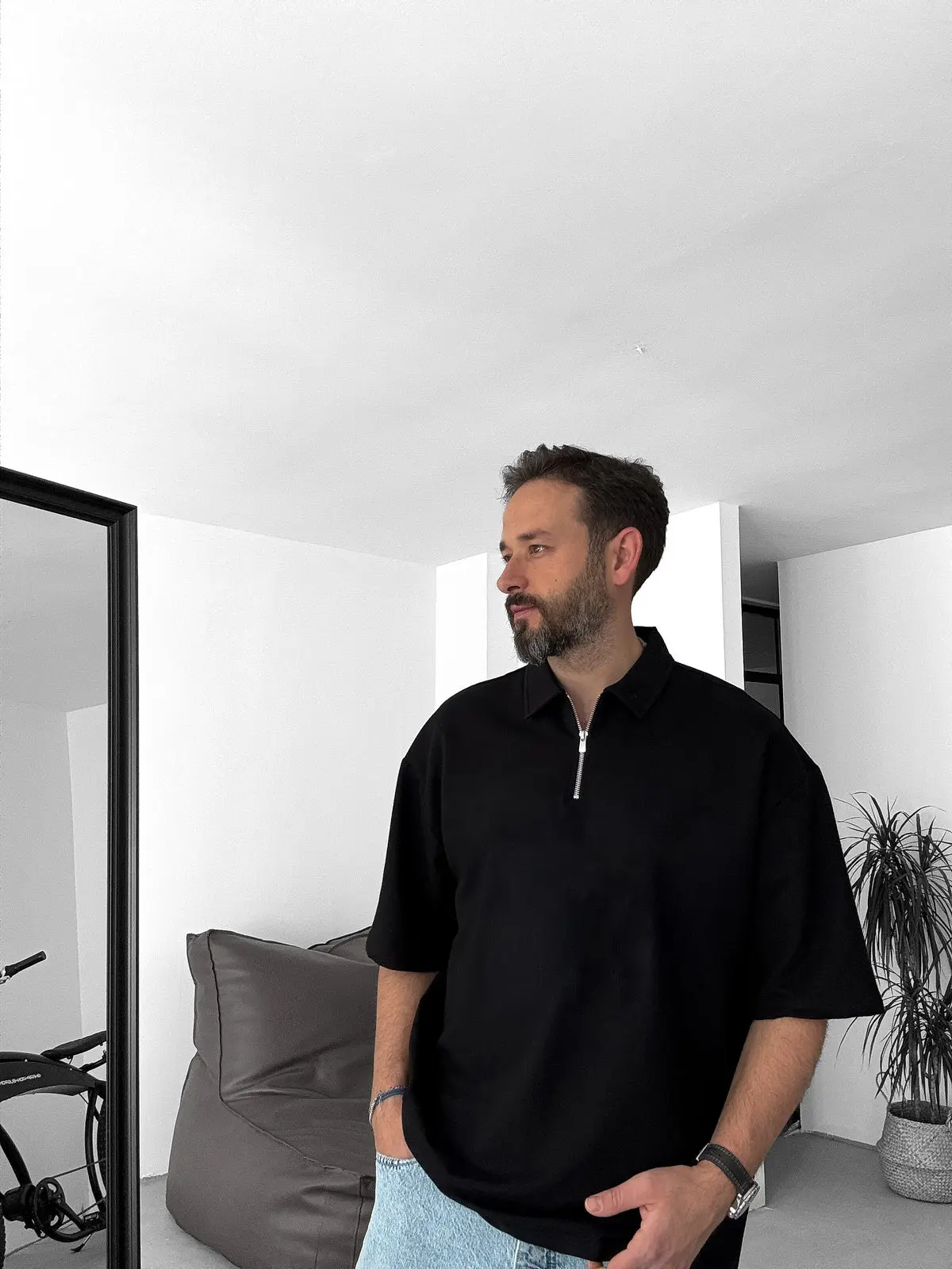 Black Basic Half Zipper T-Shirt - Image 3