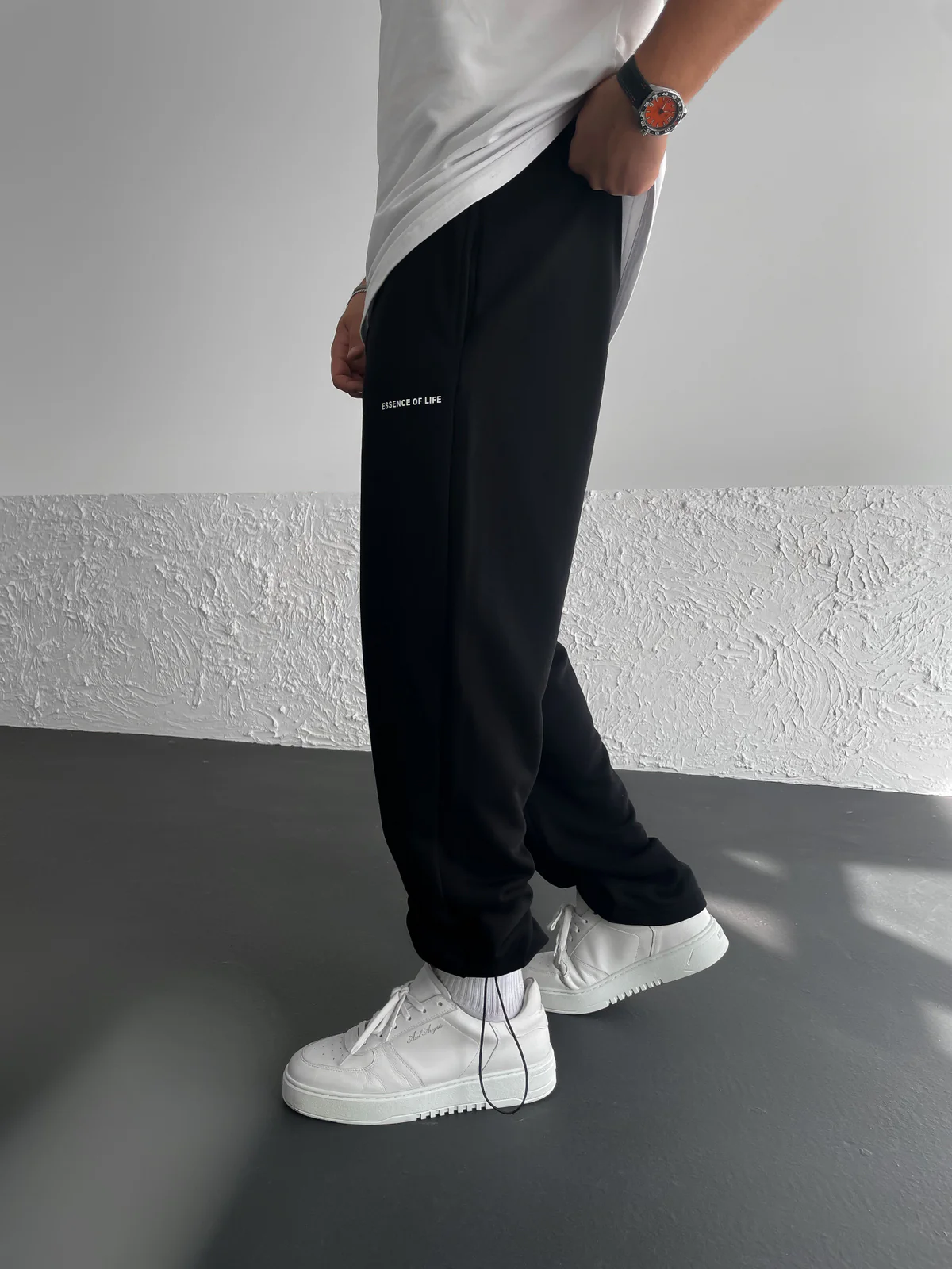 Black "Essence" Printed Summer Sweatpants - Image 3