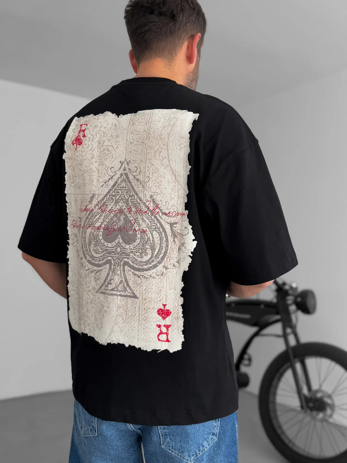Black "R of spades" printed Oversize T-Shirt - Image 3
