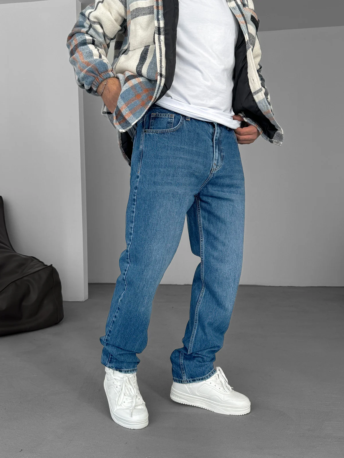 Dark Blue Relaxed Fit Denim Jeans - Premium Comfort - Image 4