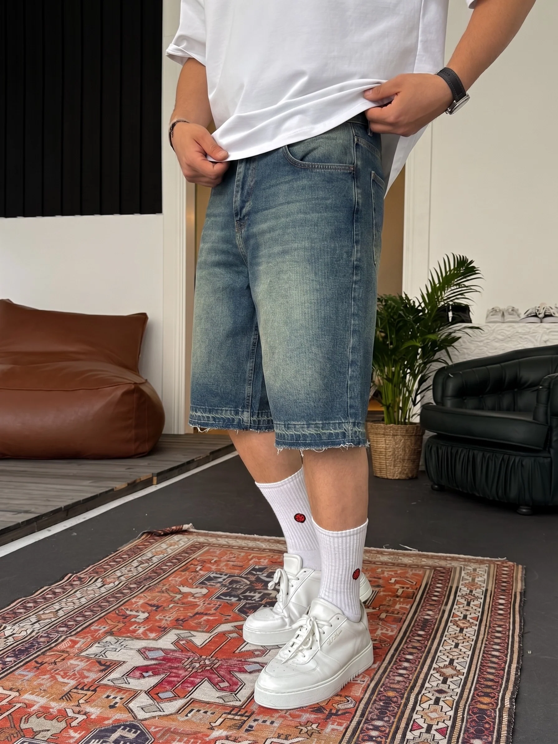 Stone Blue Wash Unfinished Hem Denim Shorts - Image 4