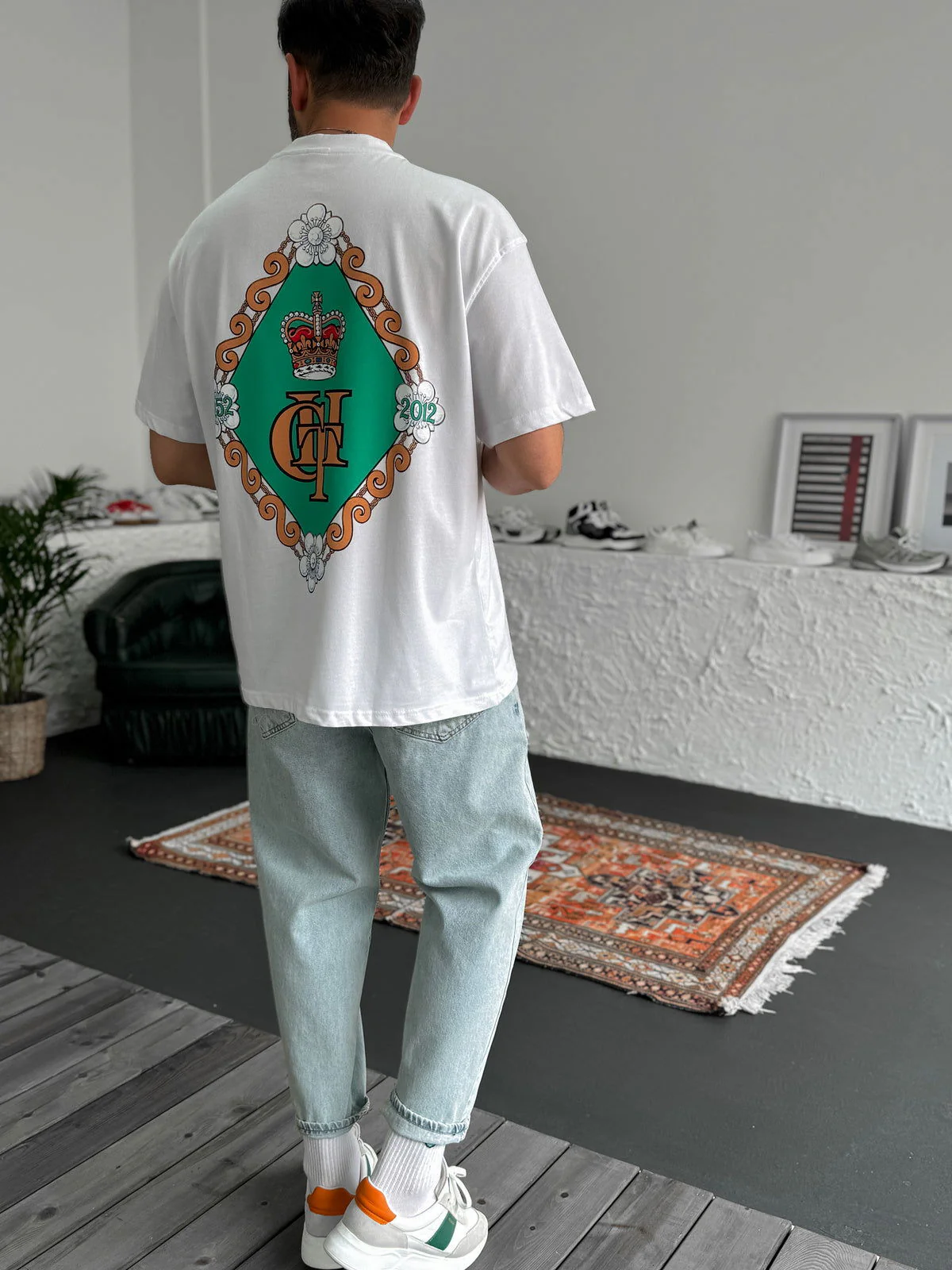 White "Coat Of Arms" Printed Oversize T-Shirt - Image 2